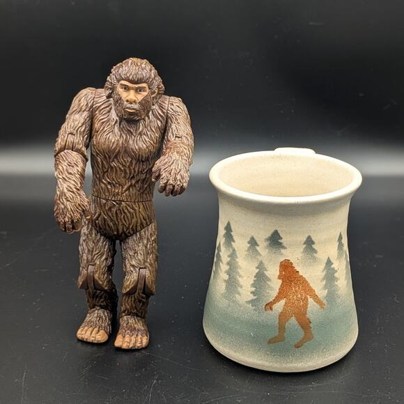 Morning with Bigfoot – Landsoe Pottery Mug & Archie McPhee Sasquatch Figure Set - Picture 9 of 9